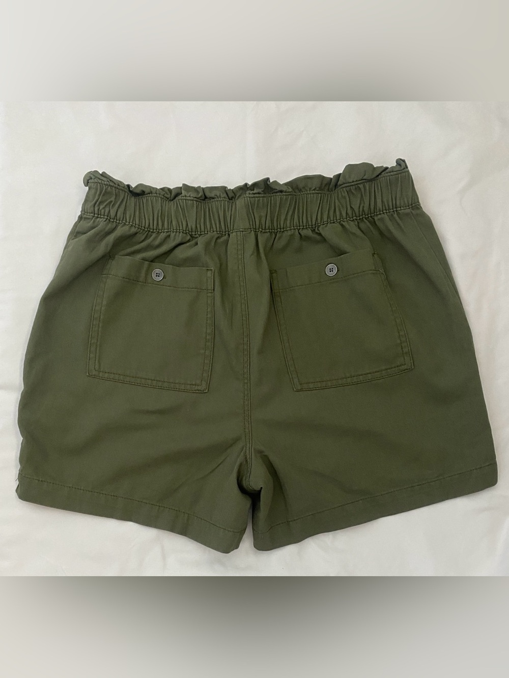 Old Navy Women’s Olive Utility Shorts - Picture 2 of 5